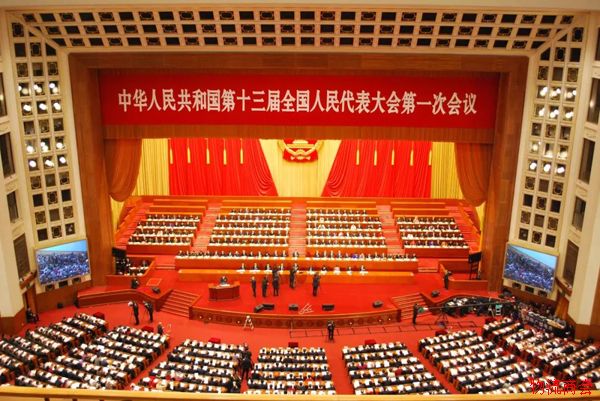 8句话读懂总理政府工作报告中的物流政策 8句话读懂总理政府工作报告中的物流政策