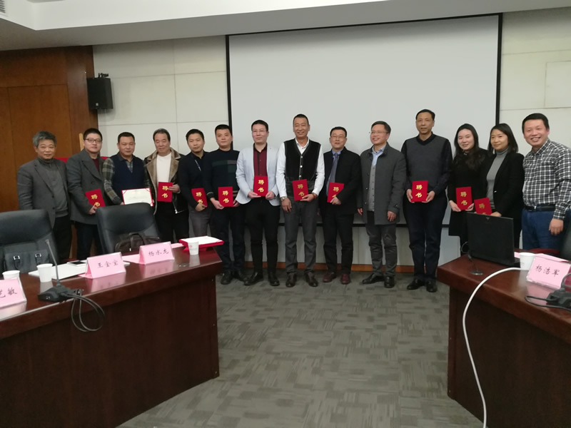 推进合作,深入发展,商会与高校成立现代物流社会培训中心 推进合作,深入发展,商会与高校成立现代物流社会培训中心